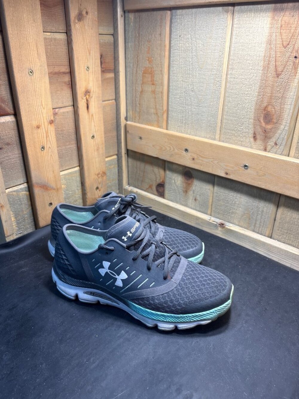 Under Armour 1301797-102 Speedform Mens Running Shoe Size US 10 EUR 42 Grey